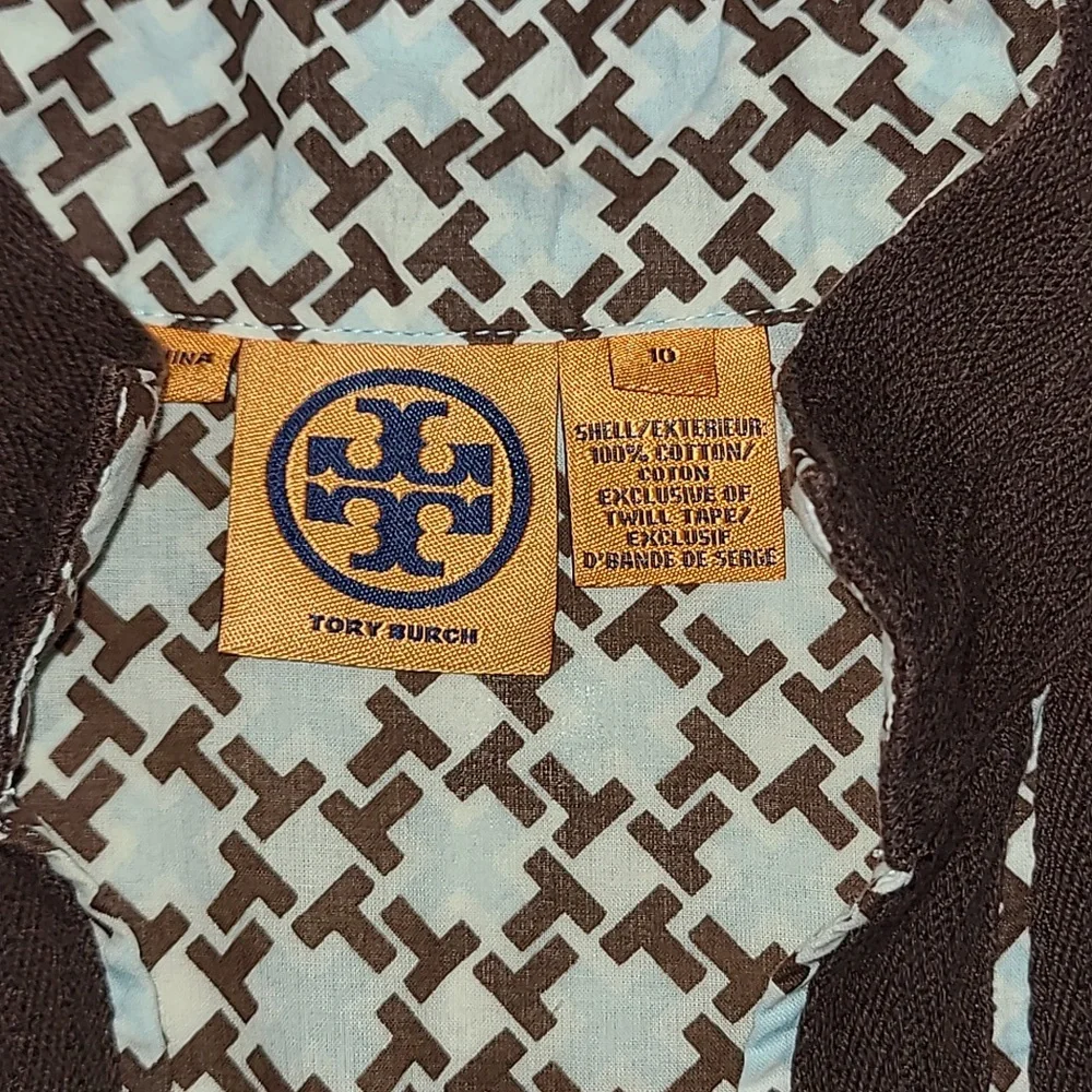 Black and White Patterned Women's Top - Picture 2 of 6